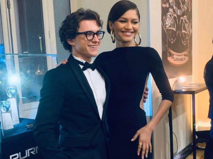 Tom Holland ve Zendaya Nişanlandı!