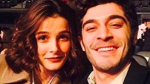 Büşra Develi'den Eski Sevgilisi Burak Deniz 'le İlgili Açıklama Geldi