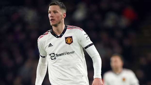 İngiliz Gazeteciden Weghorst'a Ağır Sözler: "Avusturya Sosisi"