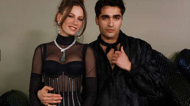 Serenay Sarıkaya’dan Muhabire Sert Tepki: “Mert’i Sana Yedirmem!”