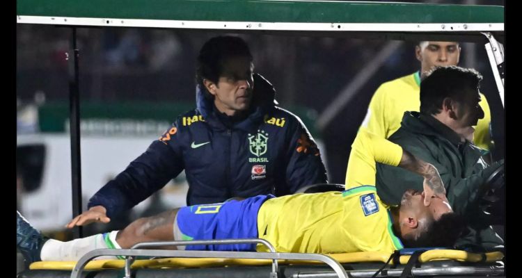 Brezilyalı Yıldız Neymar Ağır Bir Sakatlık Geçirdi!