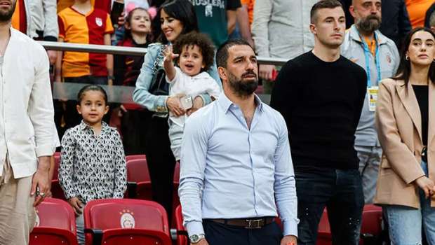 Arda Turan'ın Teknik Direktörlük Kariyeri Başlıyor: Yeni Adresi Belli Oldu