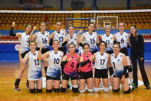 Hatay Kadın Voleybol Takımı Enkaz Altında Kaldı