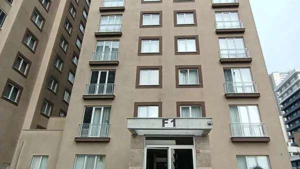 Kızgın Eş Kocasını Bıçakladı!