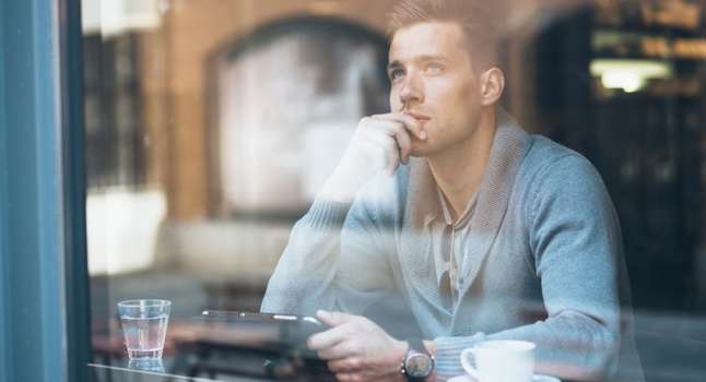 Roaccutane Nedir? Roaccutane Cinsel İsteksizlik Yaparmı ? Roaccutane Ne İçin Kullanılır?