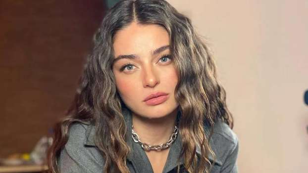 Ayça Ayşin Turan’ın Yeni İmajı!