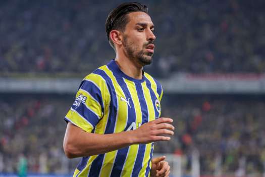 Bir Fenerbahçe Taraftarı, İrfan Can Kahveci'yi Mahkemeye Verdi