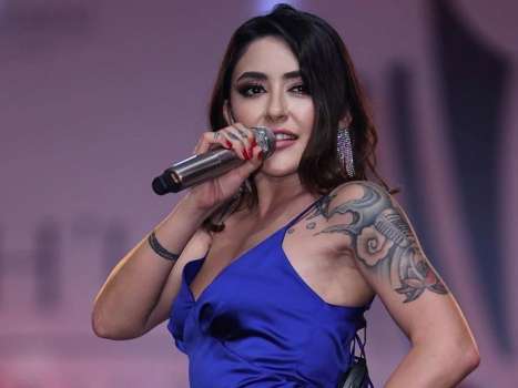 Melek Mosso Doğalgaz Faturasına İsyan Etti!