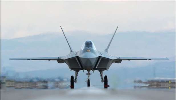 Milli Muharip Uçak Piste Çıktı!