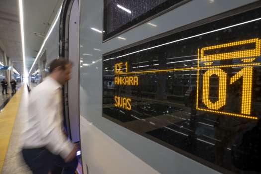 Ankara-Sivas Hızlı Treninde Son Adım