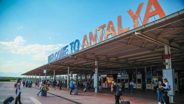 Antalya’ya Turist Akını! 3 Ayda 797 Bin 920 Turist Geldi