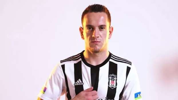 Beşiktaşlı Amir Hadziahmetovic Trafik Kazası Geçirdi