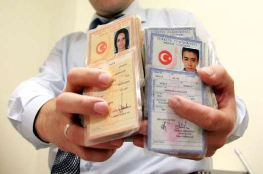 Eski Kimlikle Oy Kullanılabilir Mi?