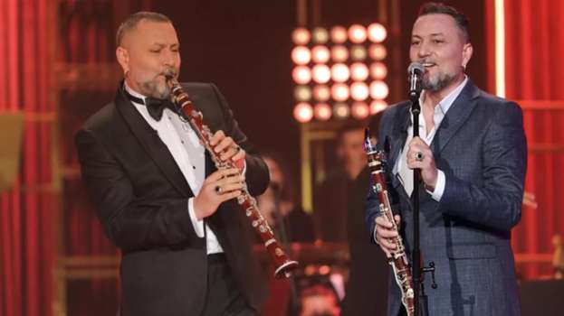 Kansere Yakalanan Hüsnü Şenlendirici’den Haber Var!