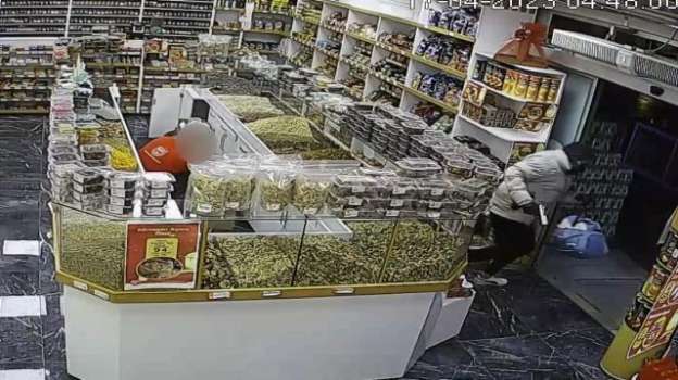 Konya’da Oyuncak Tabancayla Akaryakıt Marketi Soygunu