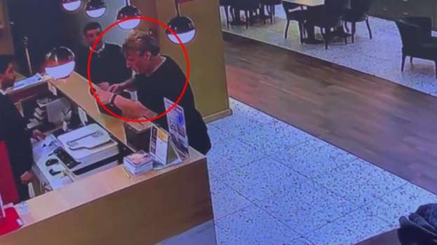 Midesinde Uyuşturucu Madde Taşıyan Adam Can Verdi