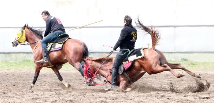 Attan Düşen Ciritçi Ölümden Döndü