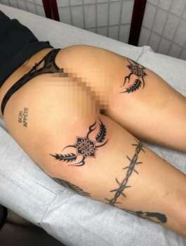 Dövme Fenomeni Essie, Kalça Dövmesini Gösterdi