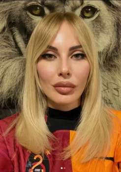 Hande Sarıoğlu'ndan Galatasaray Zaferi Kutlaması!