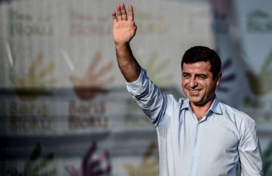 Selahattin Demirtaş'tan İlk Seçim Açıklaması Geldi