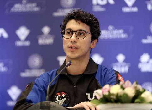 Tuva Cihangir Atasever Kimdir?