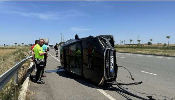 AK Parti Edirne İl Başkanı Belgin İba Trafik Kazası Geçirdi