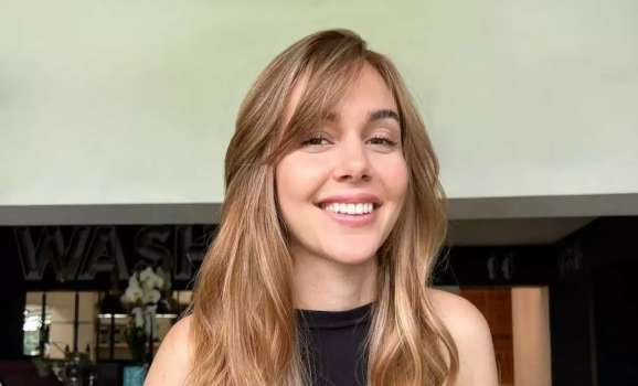 Miss Turkey Güzeli Berfu Yenenler Göğüs Ve Kalçasını Montajladı