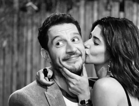 Nesrin Cavadzade, Uraz Kaygılaroğlu'nu Öpücüklere Boğdu!