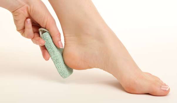 Ponza Taşı Nedir? Nasıl Kullanılır, Ne İşe Yarar?