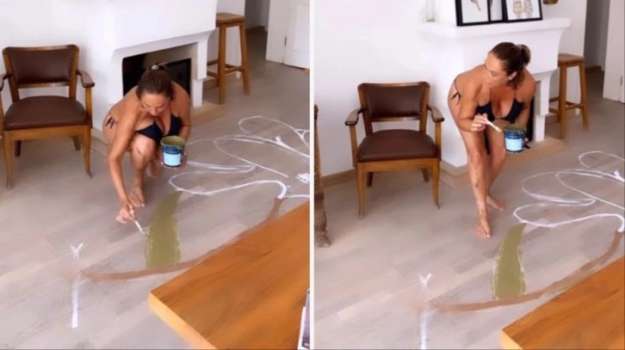 Şarkıcı Ve Oyuncu Hülya Avşar Bikinili Paylaşım Yaptı!