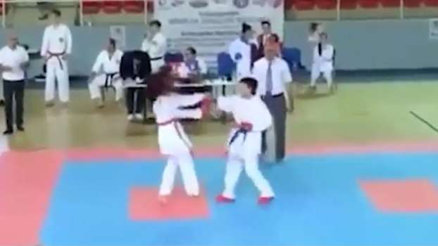 Ermeni Sporcudan Azerbaycanlı Rakibine Skandal Hareket