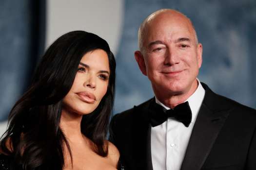 Jeff Bezos Kenny G'nin Malikanesini 600 Bin Dolara Kiraladı