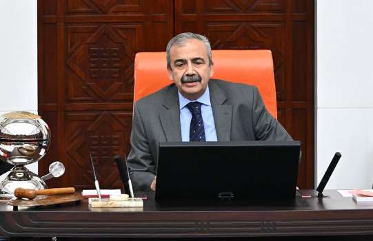 TBMM Başkanvekili Sırrı Süreyya Önder'den 'Can Atalay' İçin Çağrı