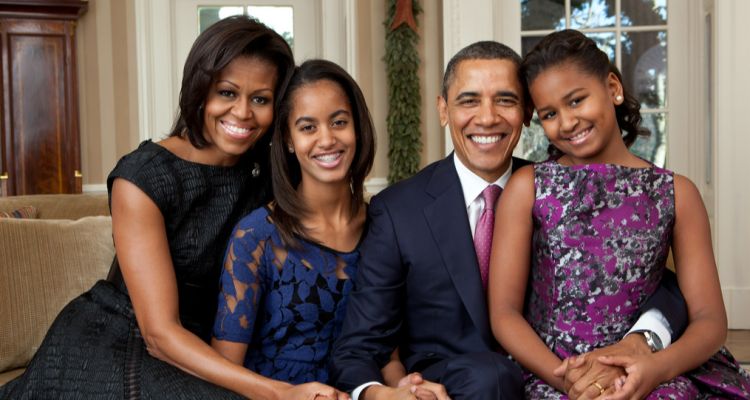 Barack Obama, Kızı Malia'nın Soyadını Bırakma Kararı Hakkında Ne Düşünüyor?