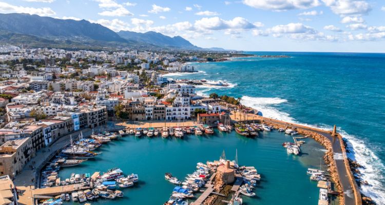 Kıbrıs Tatili: Gece Hayatı, Casino Otelleri ve Feribot Seferleri