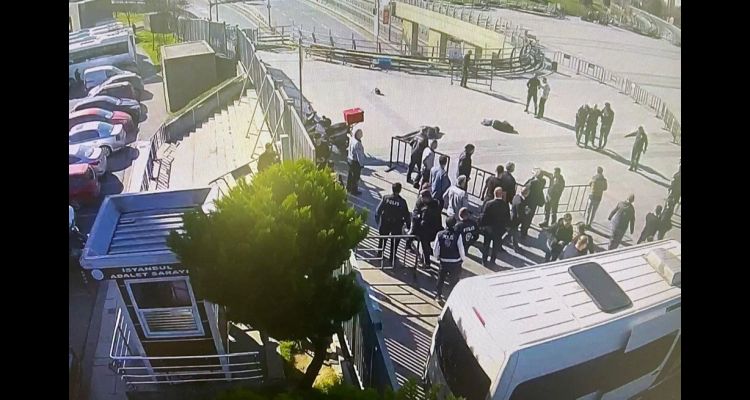 Çağlayan Adliyesi'nde Terör Saldırısı Girşimi! 2 saldırgan öldürüldü, 1 vatandaşsa hayatını kaybetti!