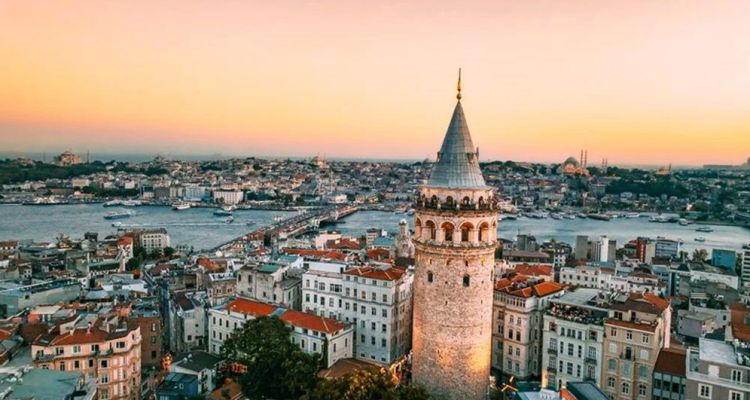 2025 Türkiye'nin En Zengin İlleri Açıklandı: İstanbul Zirvede, Bayburt Son Sırada