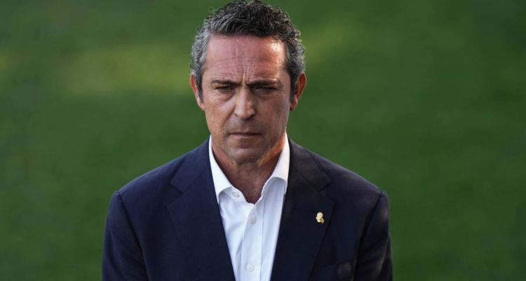 Fenerbahçe Güncel Borç Belli Olurken, Ali Koç Alkış Aldı