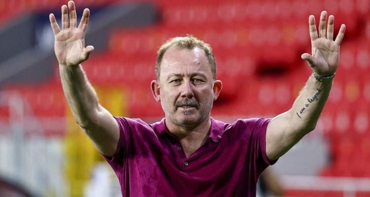 Sergen Yalçın Beşiktaş Taraftarının Yanına Gitti