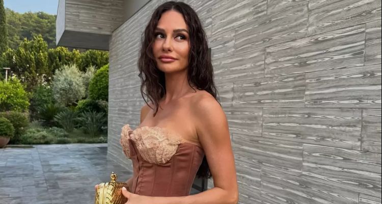 Yasemin Ergene ve Ünlü Estetik Cerrah Dr. Karaca Başaran'ın Aşk Yaşadığı İddia Edildi