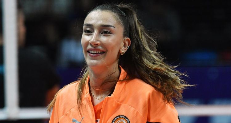 Hande Baladın Fenerbahçe’ye Transfer Oluyor! Eczacıbaşı’ndan Ayrılıyor
