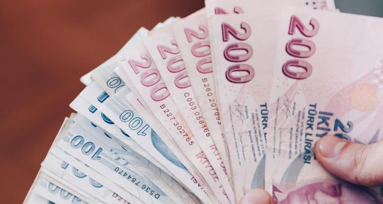 Bayram Tatili Mesai Ücreti 2,5 Katına Çıktı! İşte Hesaplama Yöntemi