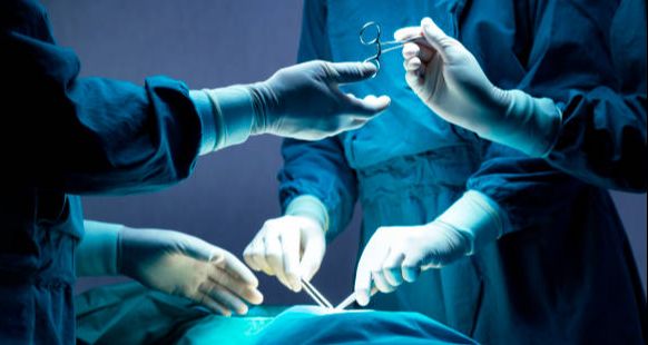 Silopi’de ‘Sahte Hamilelik’ ve ‘Kürtaj’ Dolandırıcılığı: Doktor Tutuklandı