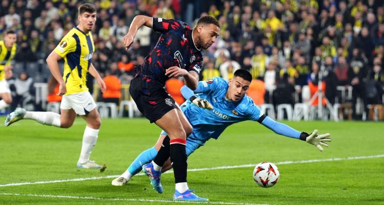 UEFA Avrupa Ligi Son 16 Turu İlk Maçları Tamamlandı