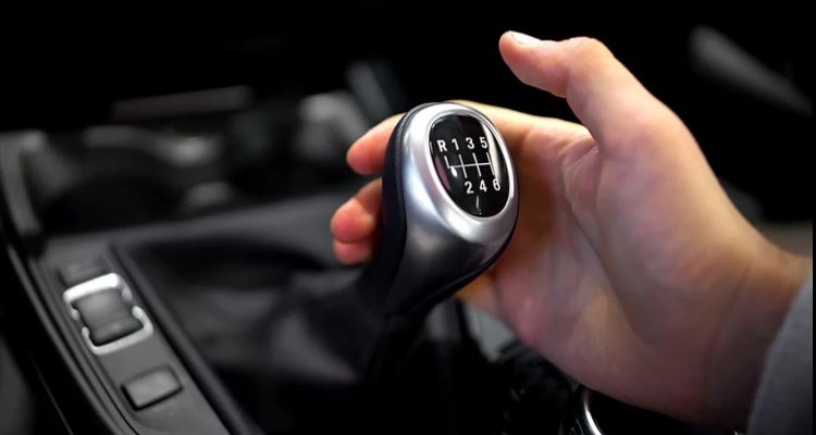 Manuel Vitesli Araçlar Tarih Oluyor: Otomatik Vites Yükselişte