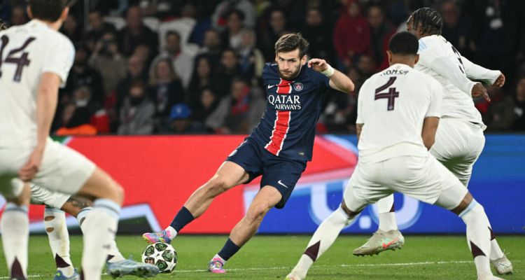 Şampiyonlar Ligi Çeyrek Finalinde Barcelona ve PSG'den Dev Adım