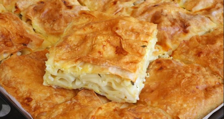 Dünden Kalan Makarna Nasıl Değerlendirilir? Çıtır Börek Tarifi