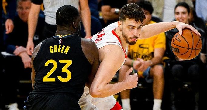 Golden State, Houston Rockets’ı Eledi: Alperen Şengün’ün Mücadelesi Yetersiz Kaldı
