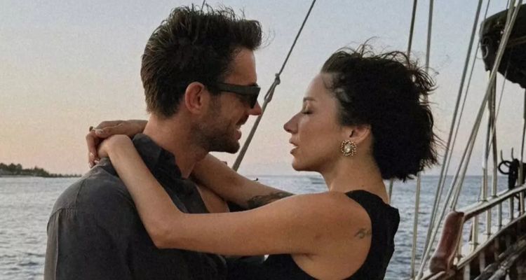 Zeynep Bastık ve Serkay Tütüncü'den Yıl Dönümü Kutlaması