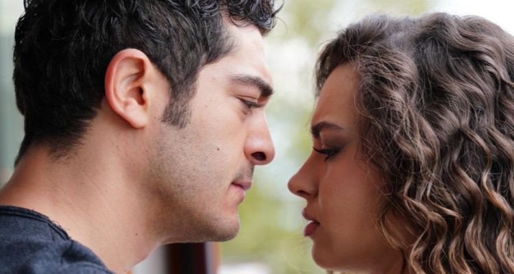 Burak Deniz ve Yaren Güldiken Aşkı Datça’da Ortaya Çıktı